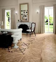 Larix, Ariana Larix, Ariana