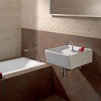 Petra, Zirconio Petra, Zirconio